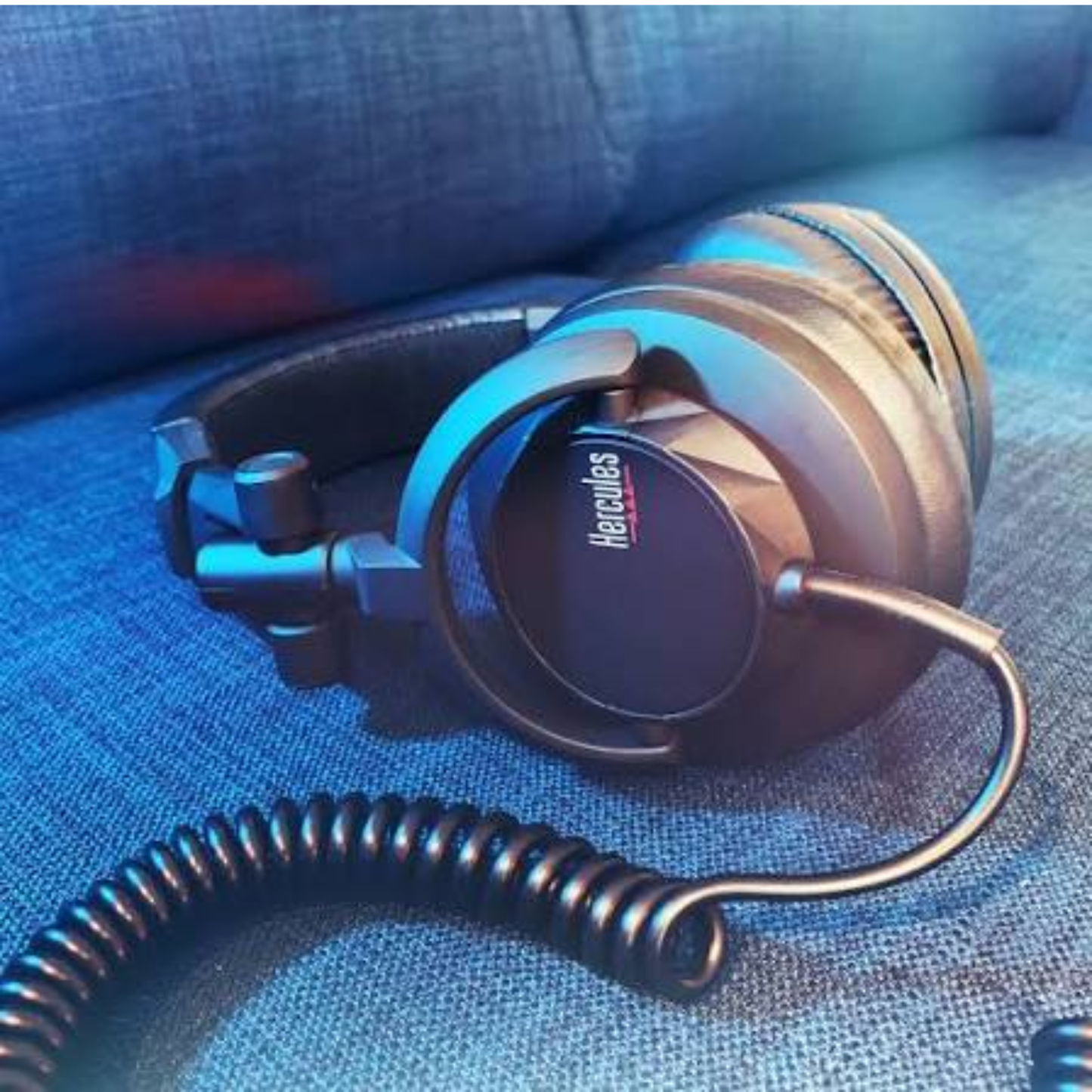 Hercules HDP DJ45