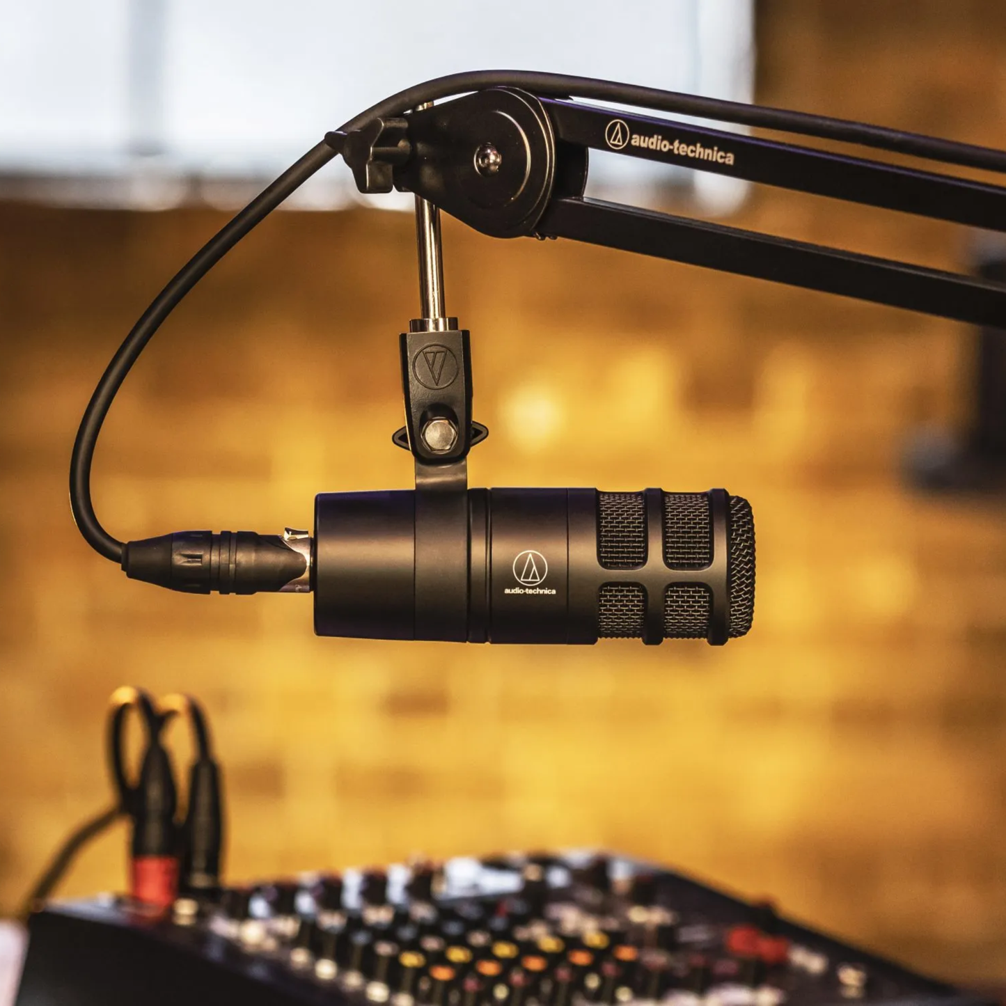 Audio-Technica AT2040